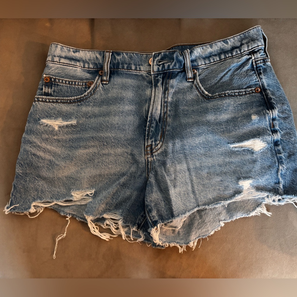 American Eagle Outfitters Women’s Denim Jean Shorts - 90s Boyfriend Short